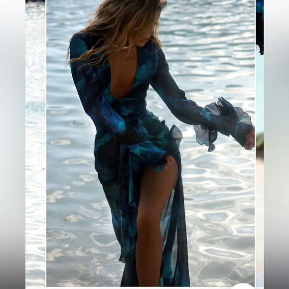 Exude modern drama in the Fiorella’s Rat and Boa - Picture 4 of 6